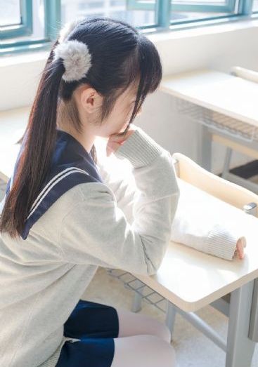 女大学生沙龙市